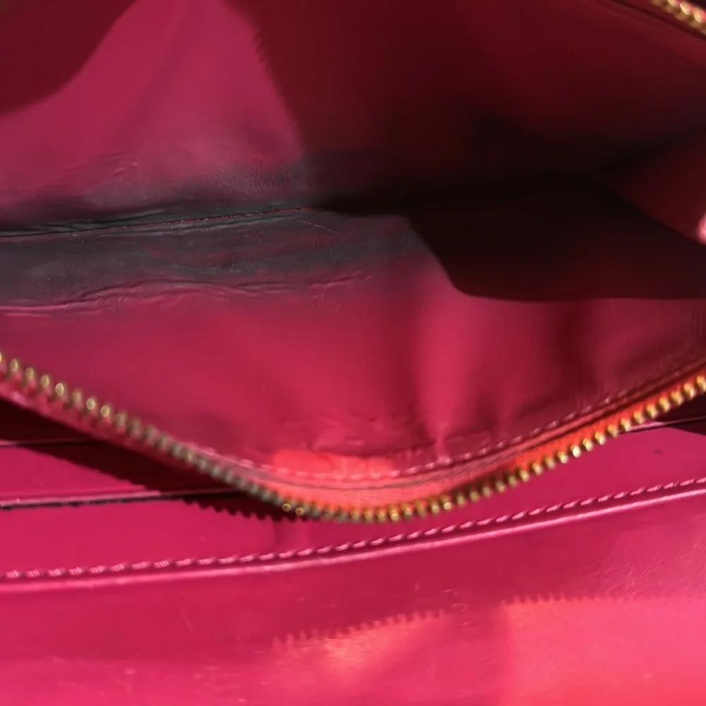 Vintage Louis Vuitton Fire Truck Red Monogram Vernis Long Sarah Wallet - Picture 11 of 16